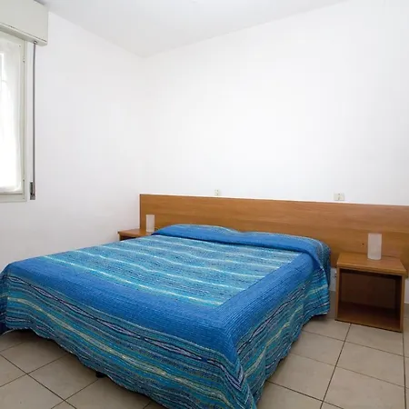 Apartment In 24611